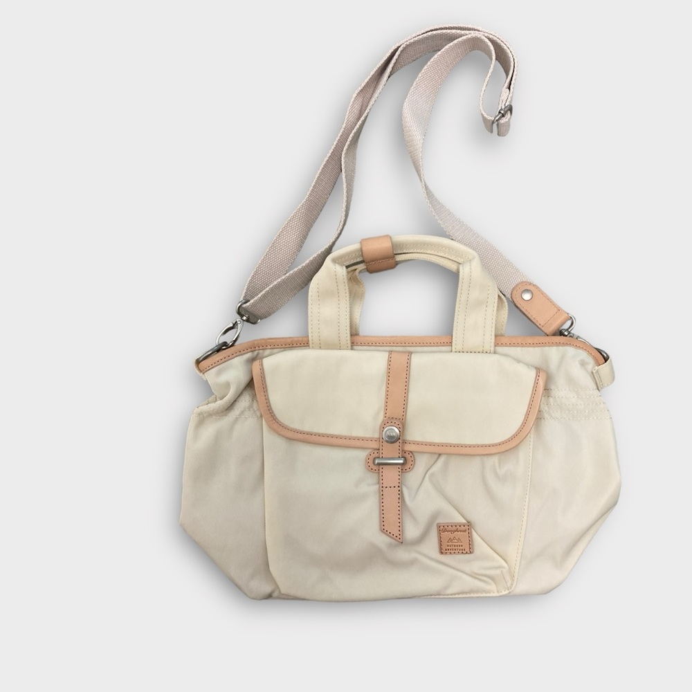 NWT Doughnut Cream Bag